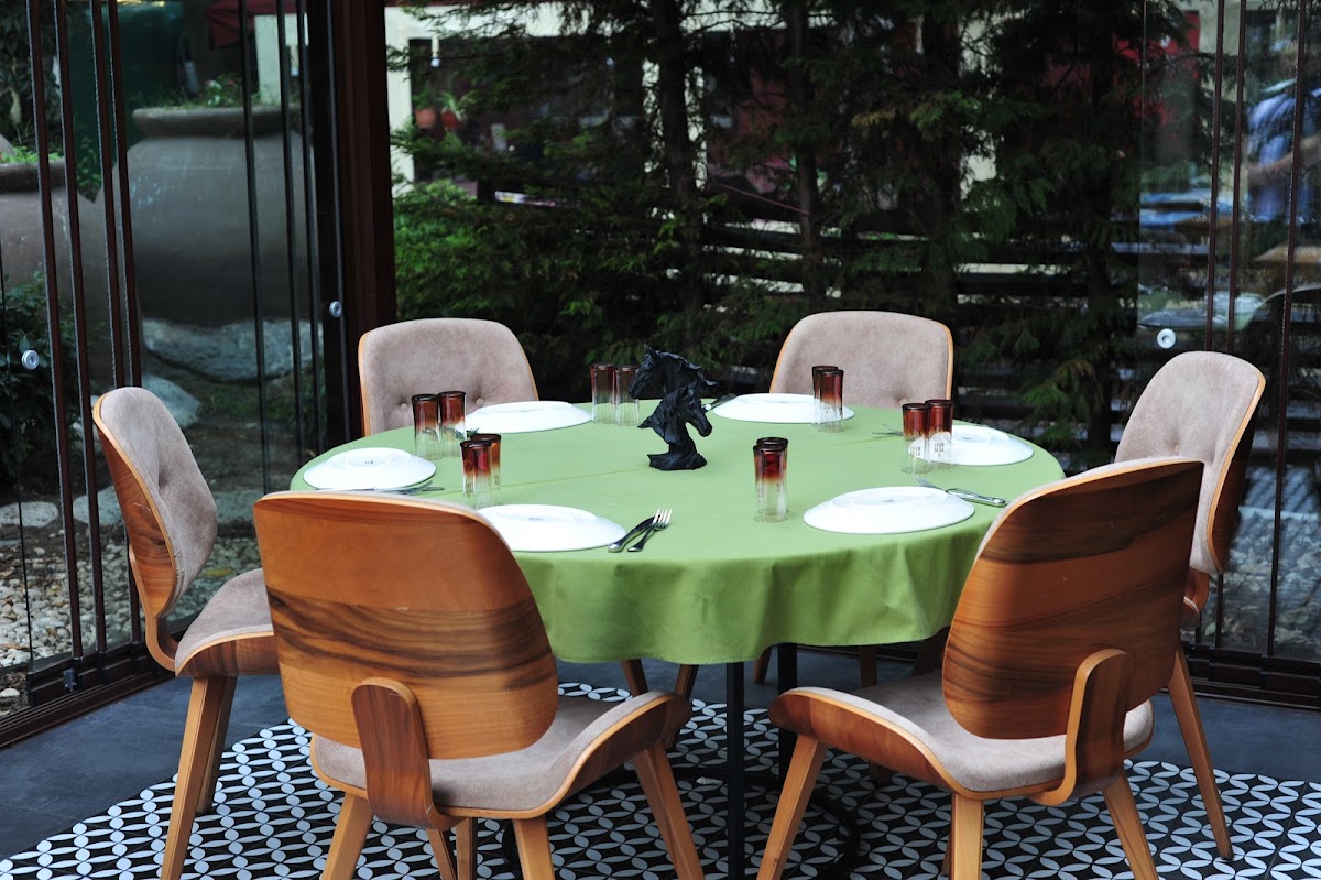 Ataköy Saklıbahçe Bistro