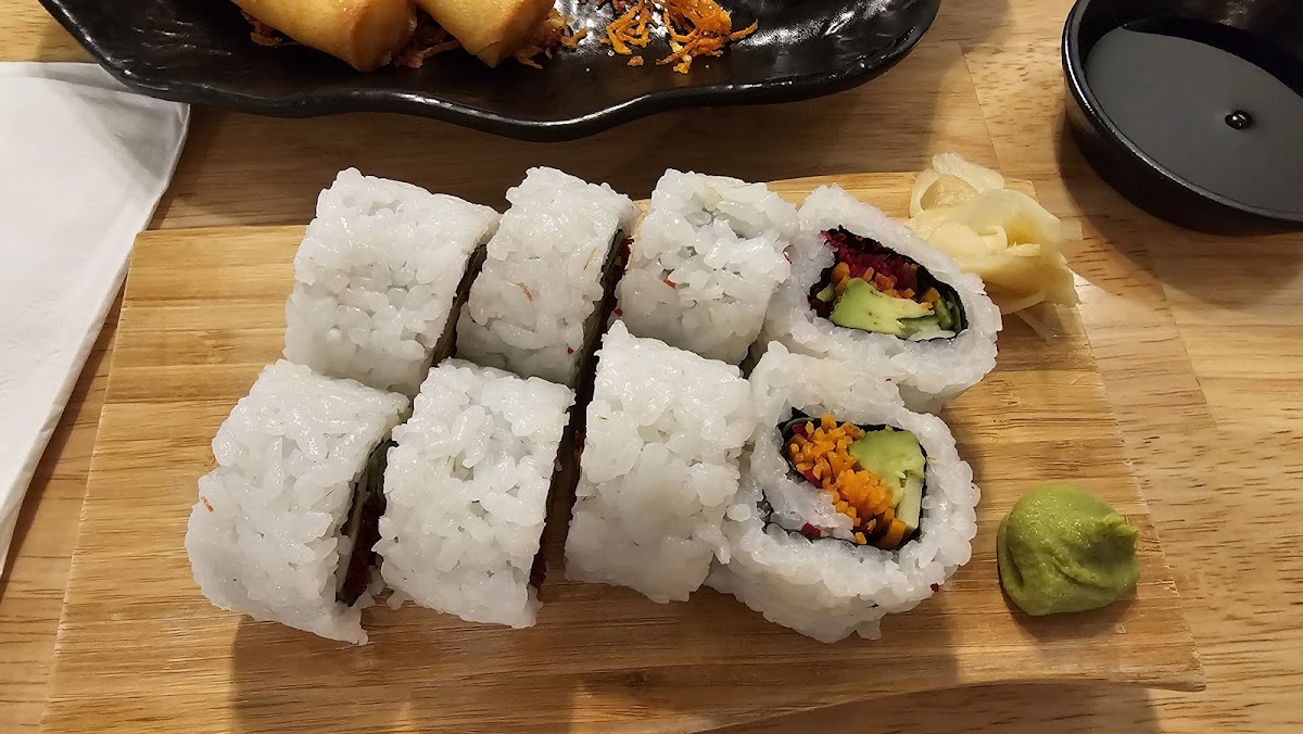 Black Fin Sushi Photos 2